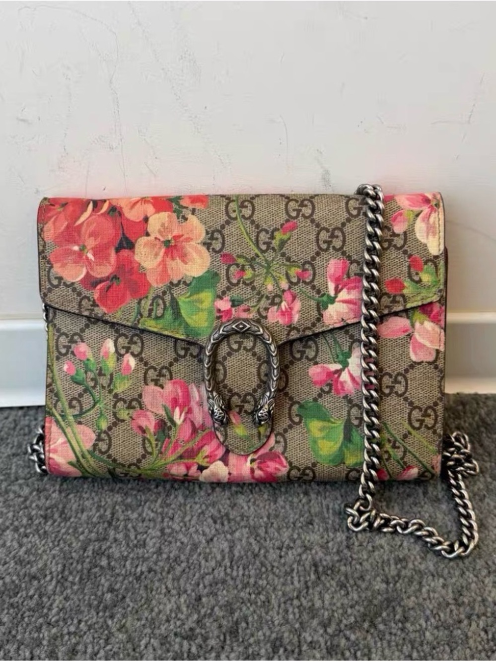 Gucci Floral GG Supreme Crossbody Bag in Pink and Green